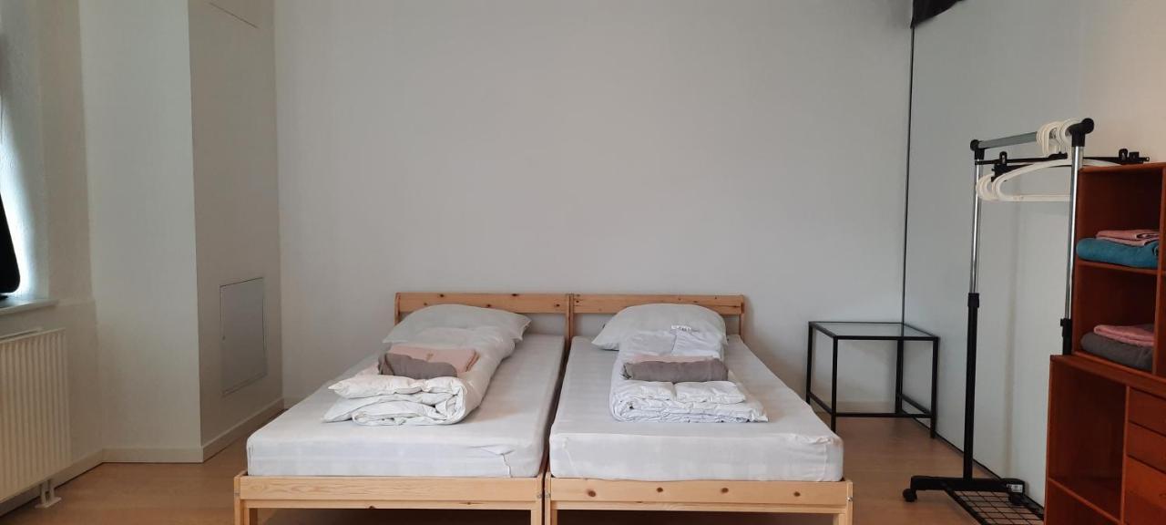 Private Room In A Shared Apartment Odense Esterno foto
