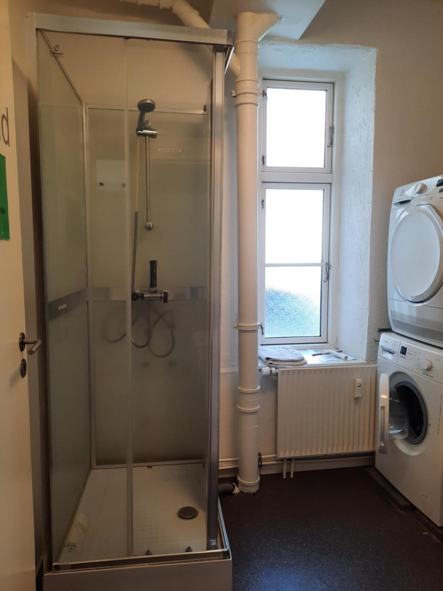 Private Room In A Shared Apartment Odense Esterno foto